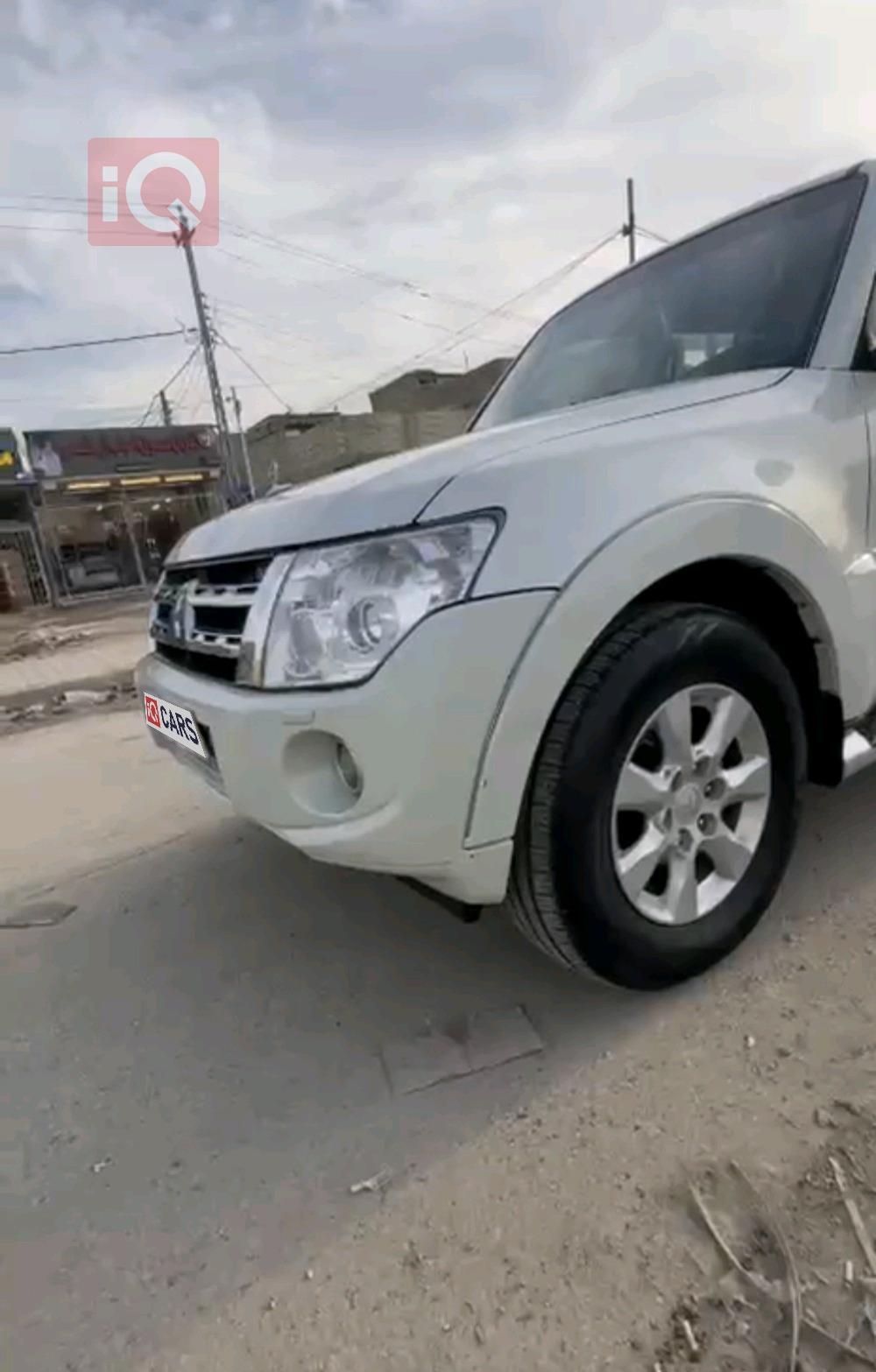 ميتسوبيشي باجيرو